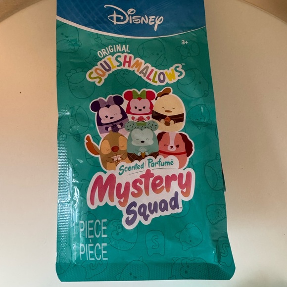 NWT 5” Disney Scented Mystery Squad Mickey Mouse Squishmallows - Picture 4 of 4